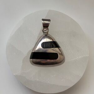 Taxco vintage black pendant onyx and sterling silver